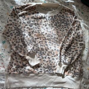 Aerie Women's Leopard Print Sweatshirt - Cream and Brown